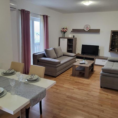 Apartmani Goga Stari Grad Kültér fotó