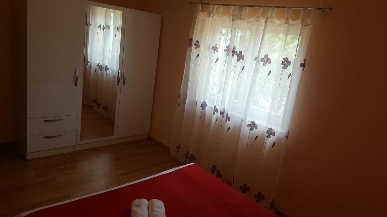 Apartmani Goga Stari Grad Kültér fotó