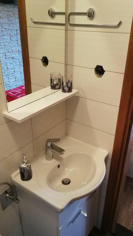 Apartmani Goga Stari Grad Kültér fotó